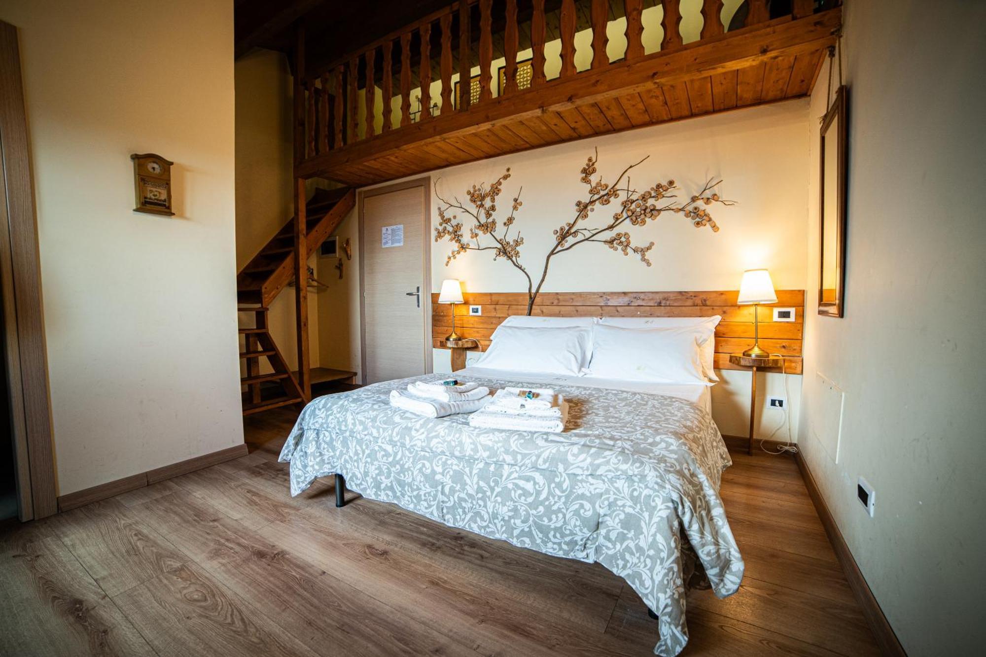 Boscoscuro Villa Ragalna Екстериор снимка